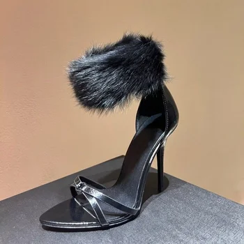 2023 İlkbahar ve Yaz Yeni kadın Yüksek Topuklu Sandalet Seksi Siyah Ziyafet Ayakkabı Moda kadın ayakkabısı