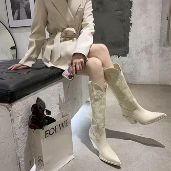 Beyaz Kovboy Çizmeleri 2024 Yeni Sonbahar Kış Uzun Ama Diz Artı Boyutu İşlemeli Vintage Roma Sivri Batı Şövalye Ayakkabı Moda
